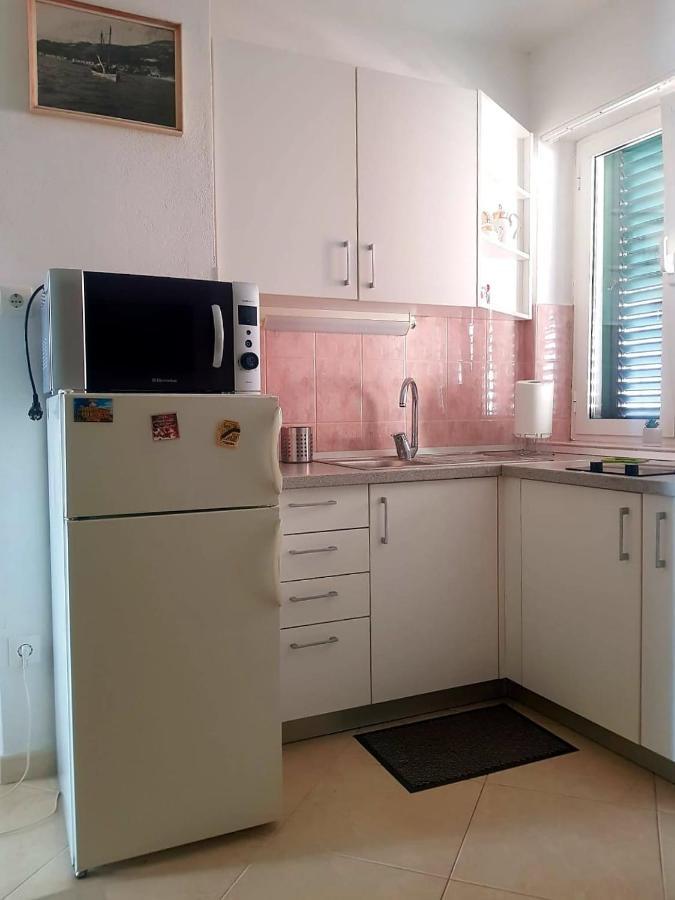 Apartment Dalma Podgora Buitenkant foto